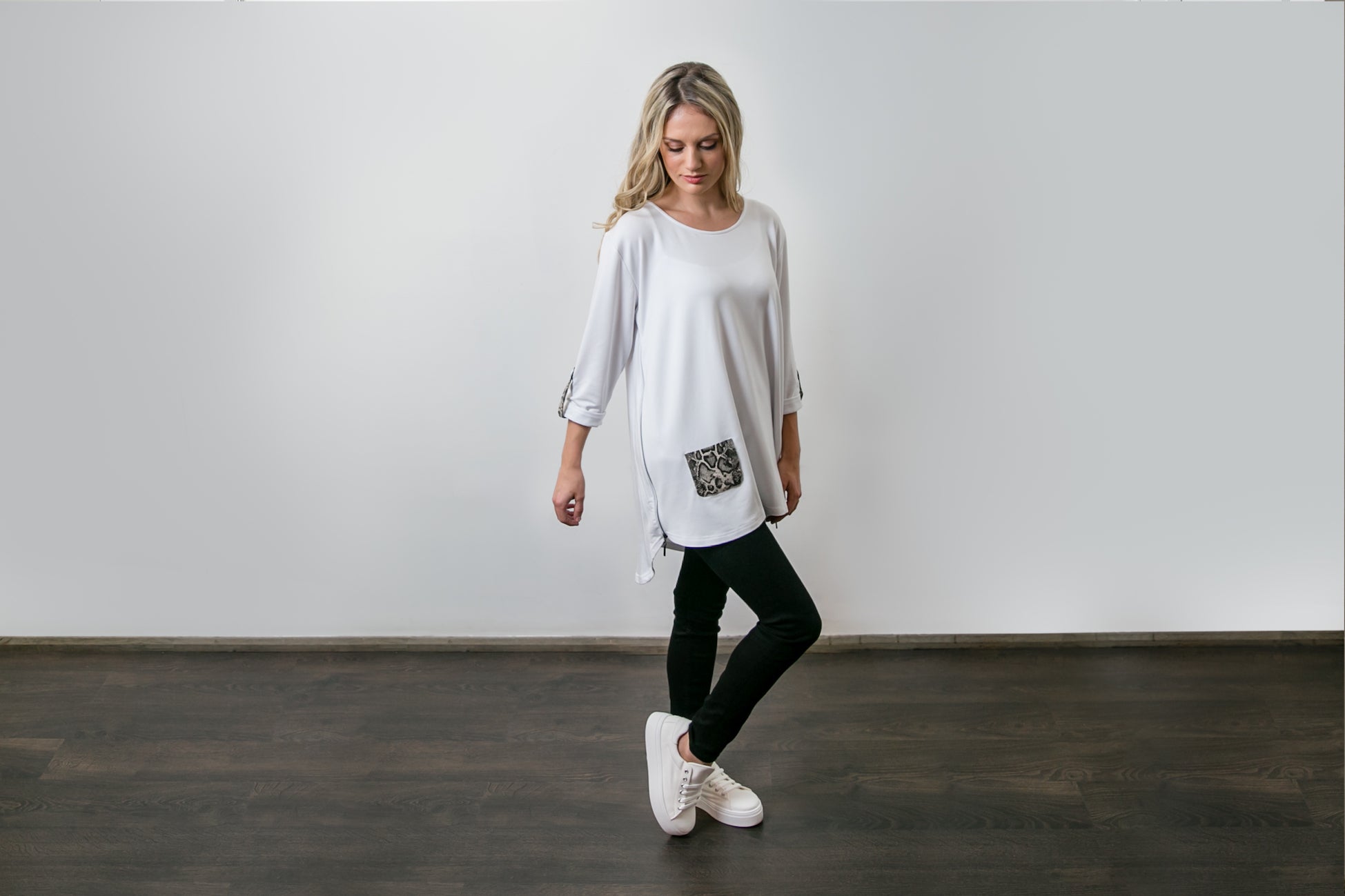 Mia Top - White & Snake Print
